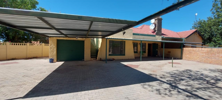 Bedroom Property for Sale in Herlear Northern Cape